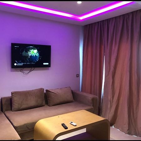 Puerto Marina Apartment Асила Екстериор снимка