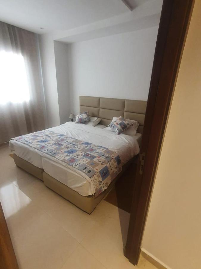 Puerto Marina Apartment Асила Екстериор снимка