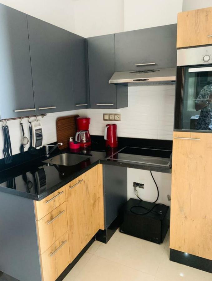 Puerto Marina Apartment Асила Екстериор снимка