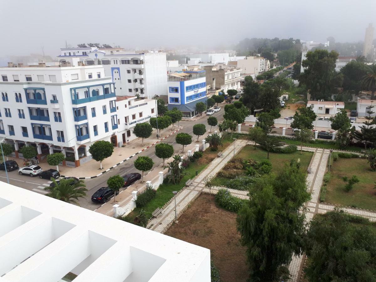 Puerto Marina Apartment Асила Екстериор снимка