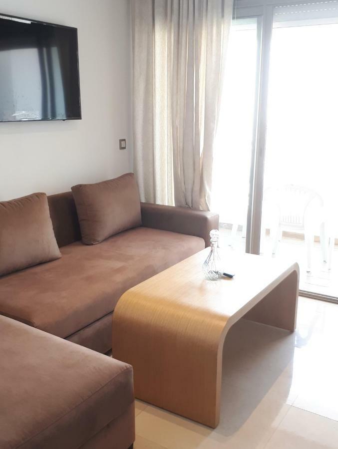 Puerto Marina Apartment Асила Екстериор снимка