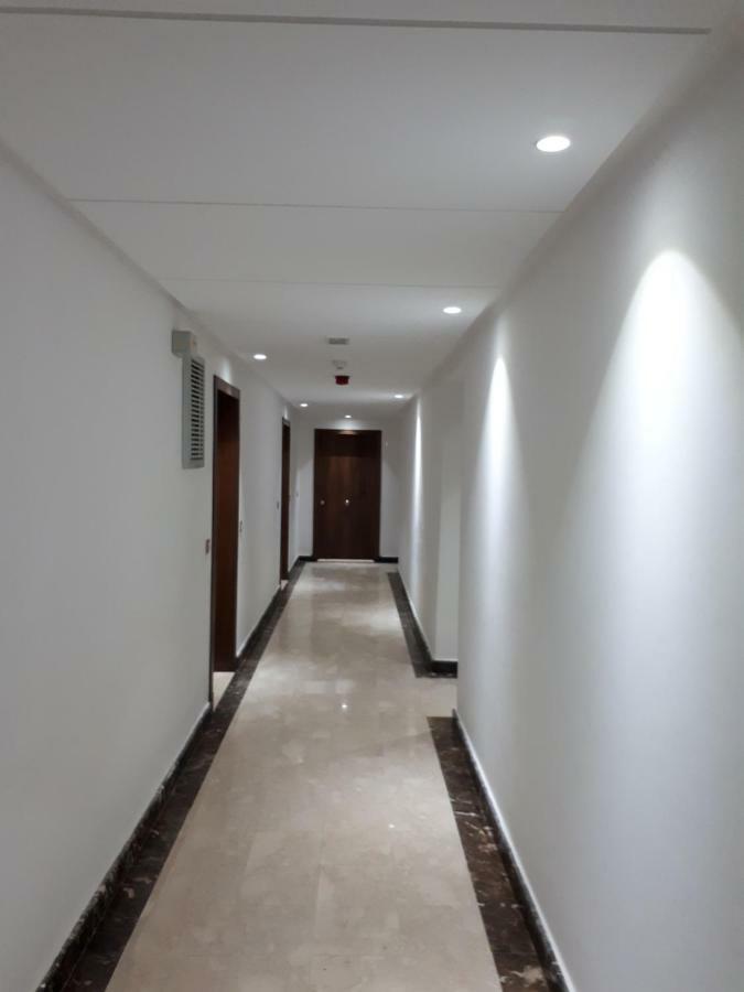 Puerto Marina Apartment Асила Екстериор снимка