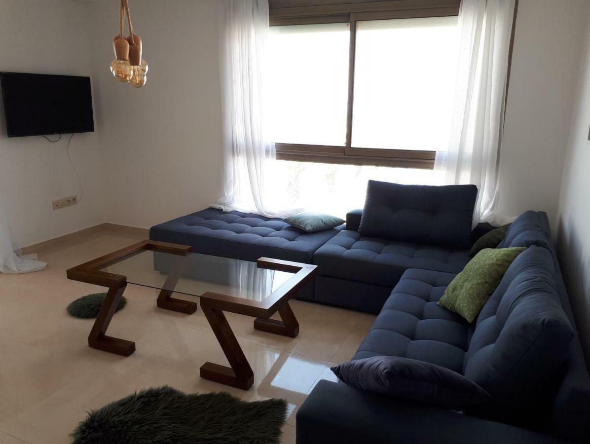 Puerto Marina Apartment Асила Екстериор снимка