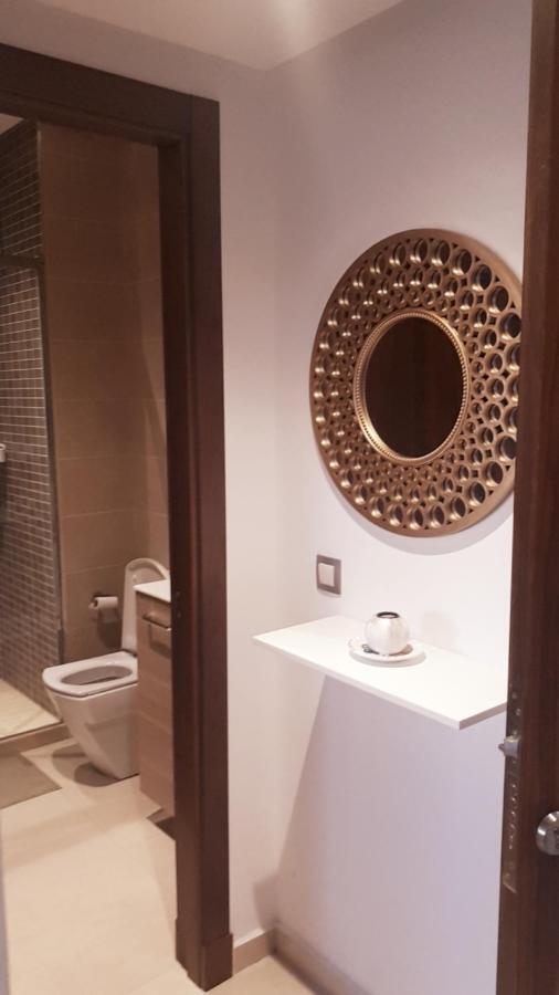Puerto Marina Apartment Асила Екстериор снимка