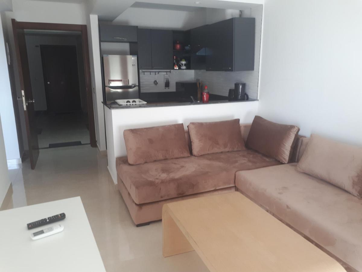 Puerto Marina Apartment Асила Екстериор снимка
