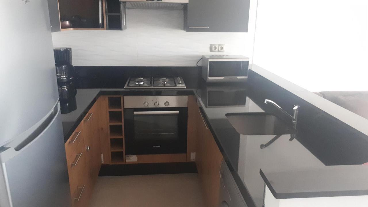 Puerto Marina Apartment Асила Екстериор снимка